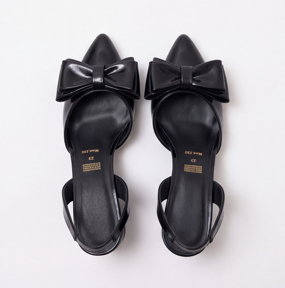 Zapatilla moño slingback charol negro